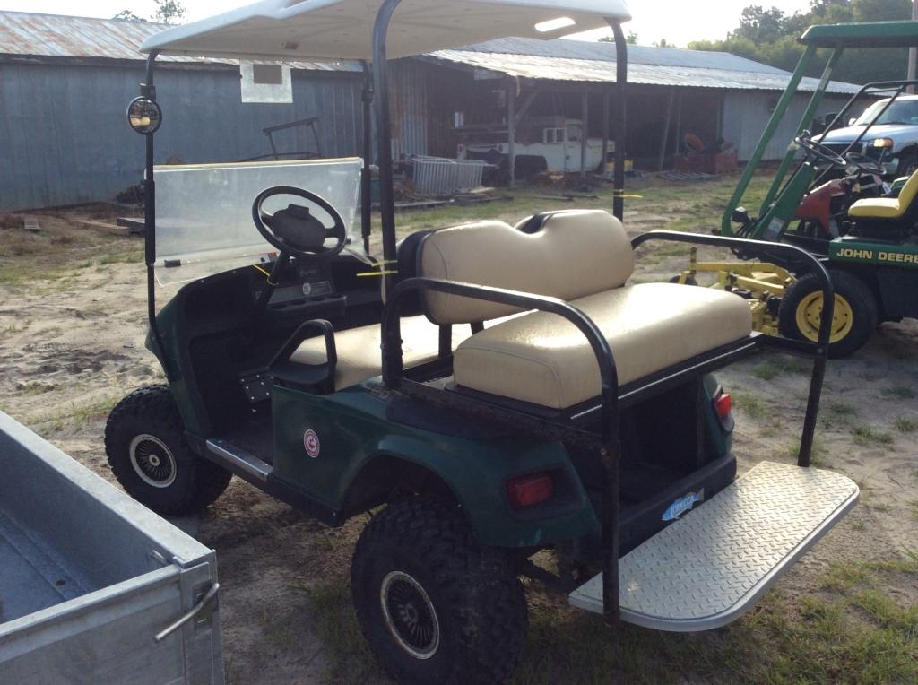 (9)EZ GO GOLF CART