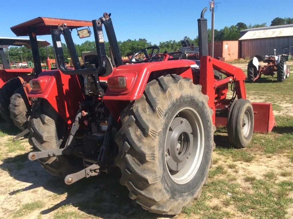 (33)MAHINDRA 6000 W/ LOADER