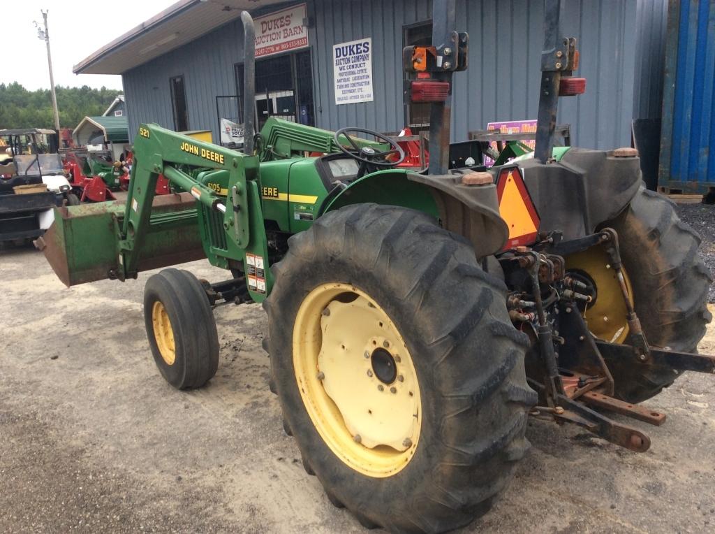 (32)JD 5105 W/ JD 521 LOADER