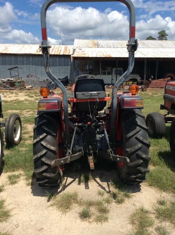 (11)KUBOTA L3200