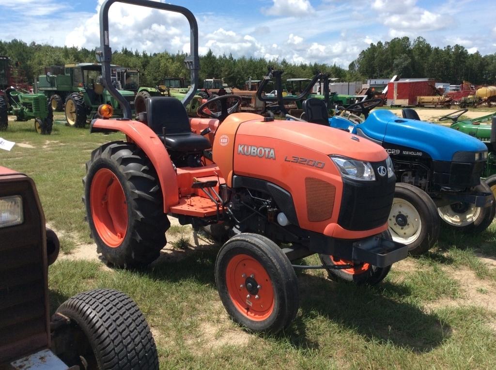 (55)KUBOTA L3200