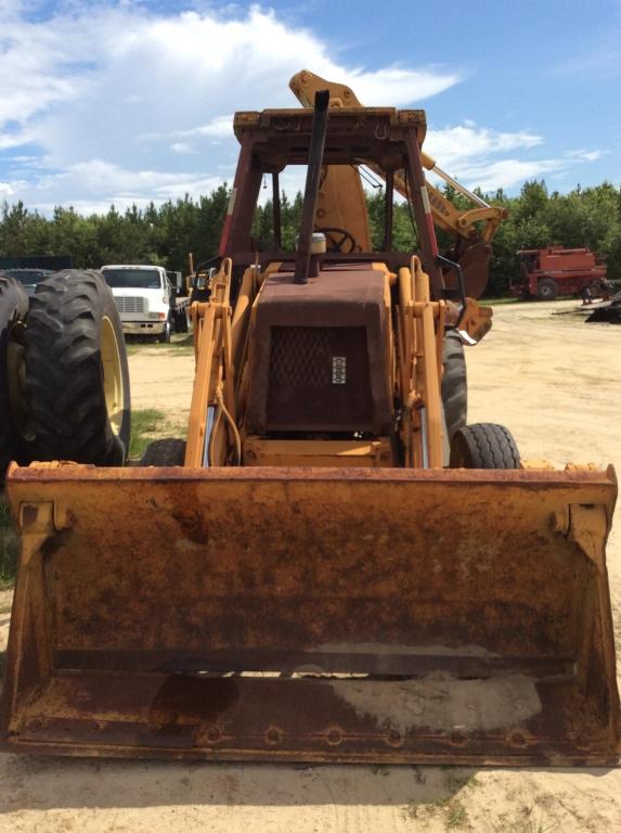 CASE 580K BACKHOE