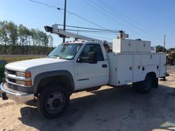 (76)1999 CHEVROLET 3500 SERVICE TRUCK