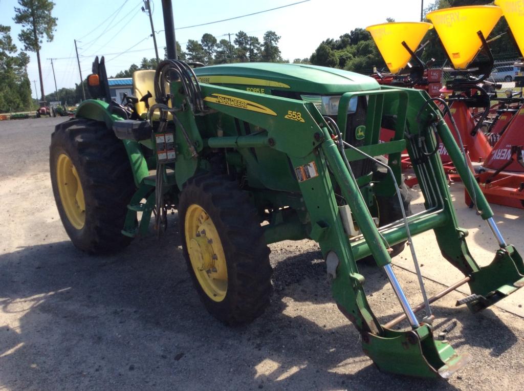 (48)JD 5085E W/ 553 LOADER