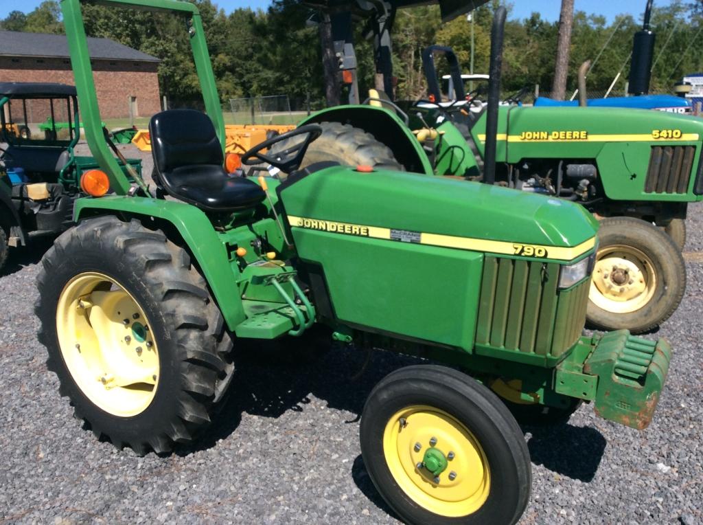 (11)JD 790