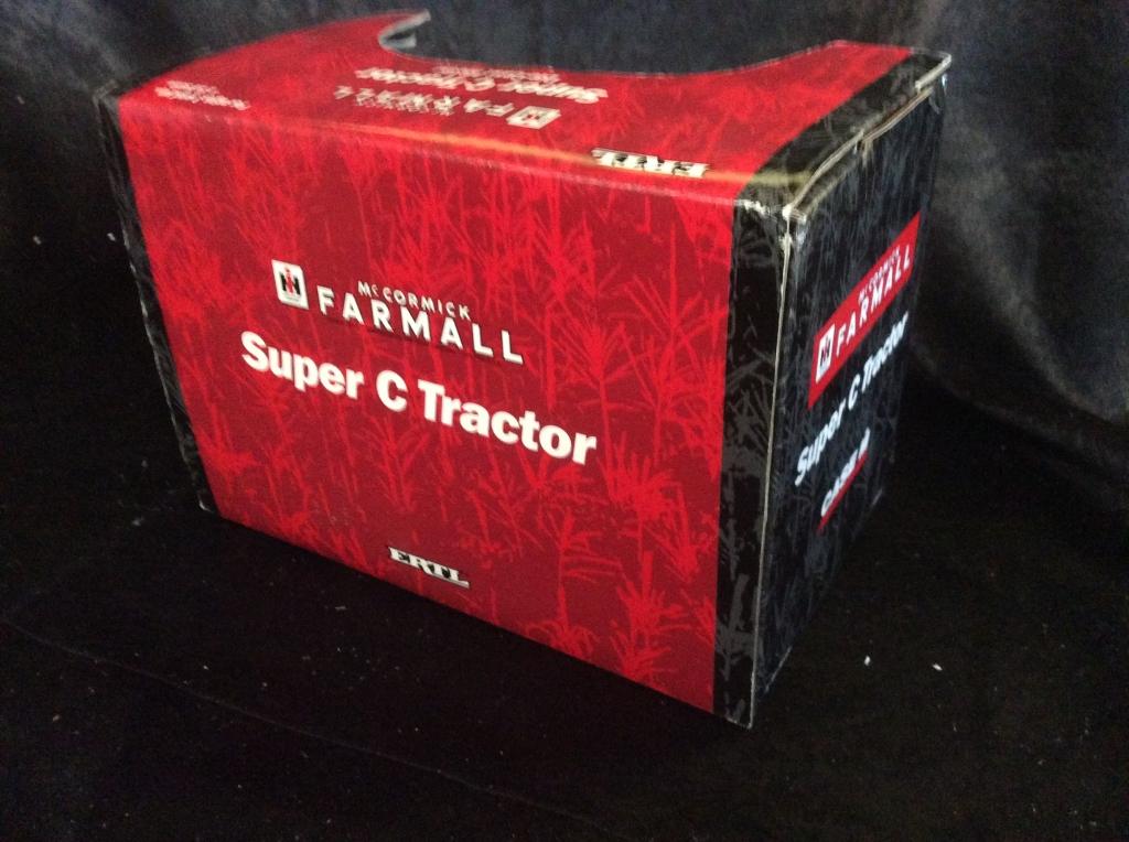 1/16 FARMALL SUPER C