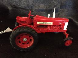 1/16 FARMALL 350