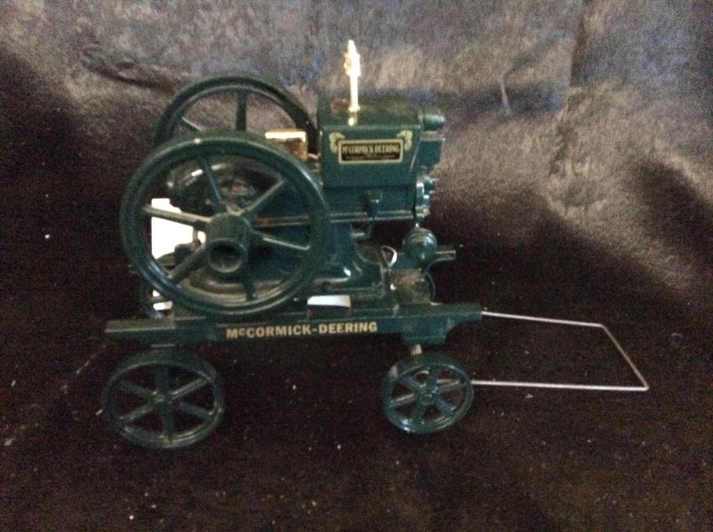 1/16 MCCORMICK DEERING ENGINE