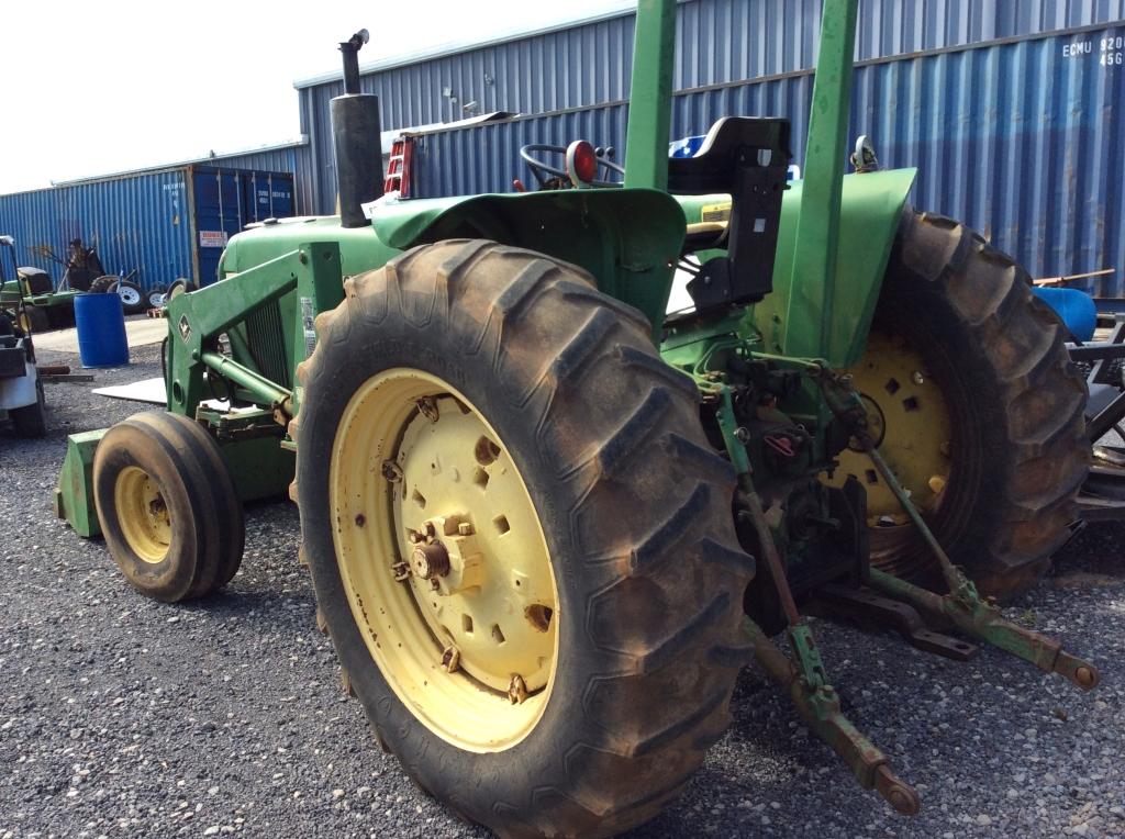 (24)JD 2840 W/ 148 LOADER