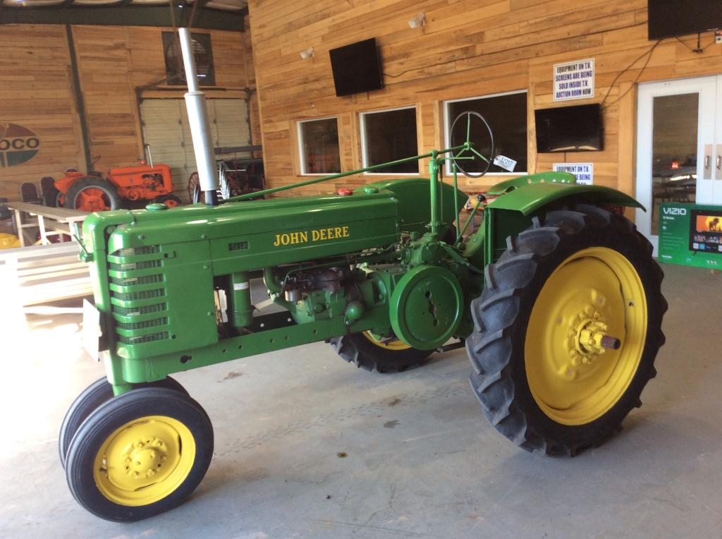 (22)JOHN DEERE H