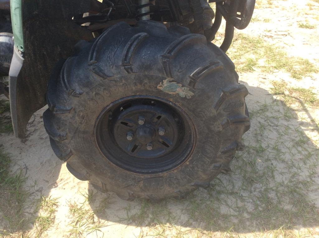 (16)2004 YAMAHA 400 4-WHEELER