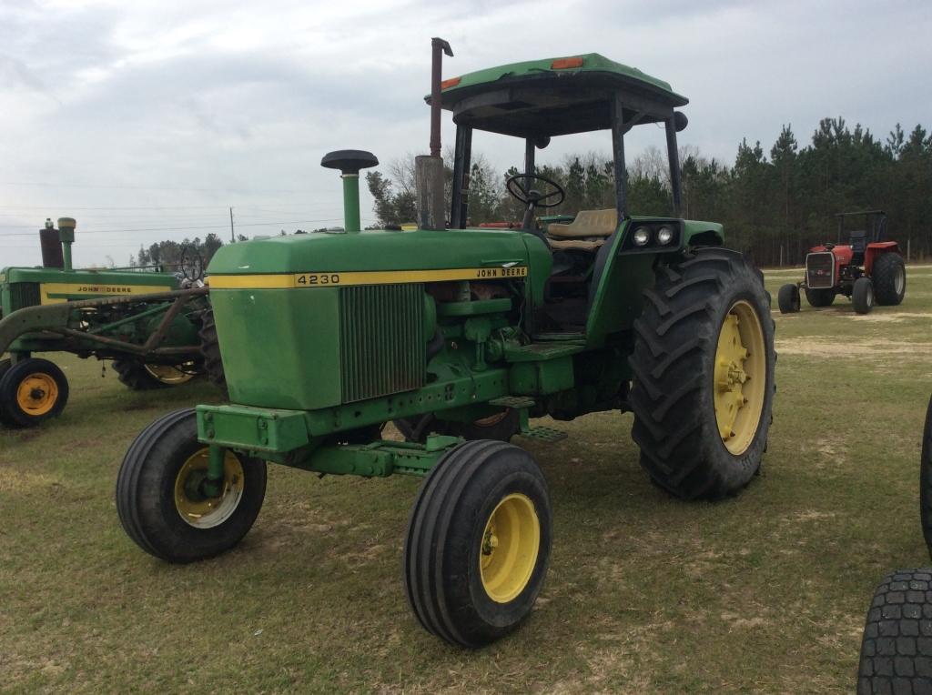 (26)JOHN DEERE 4230