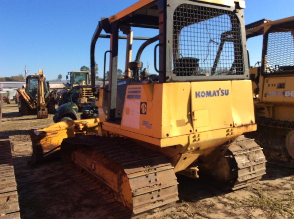 (49)KOMATSU D37PX-21 DOZER