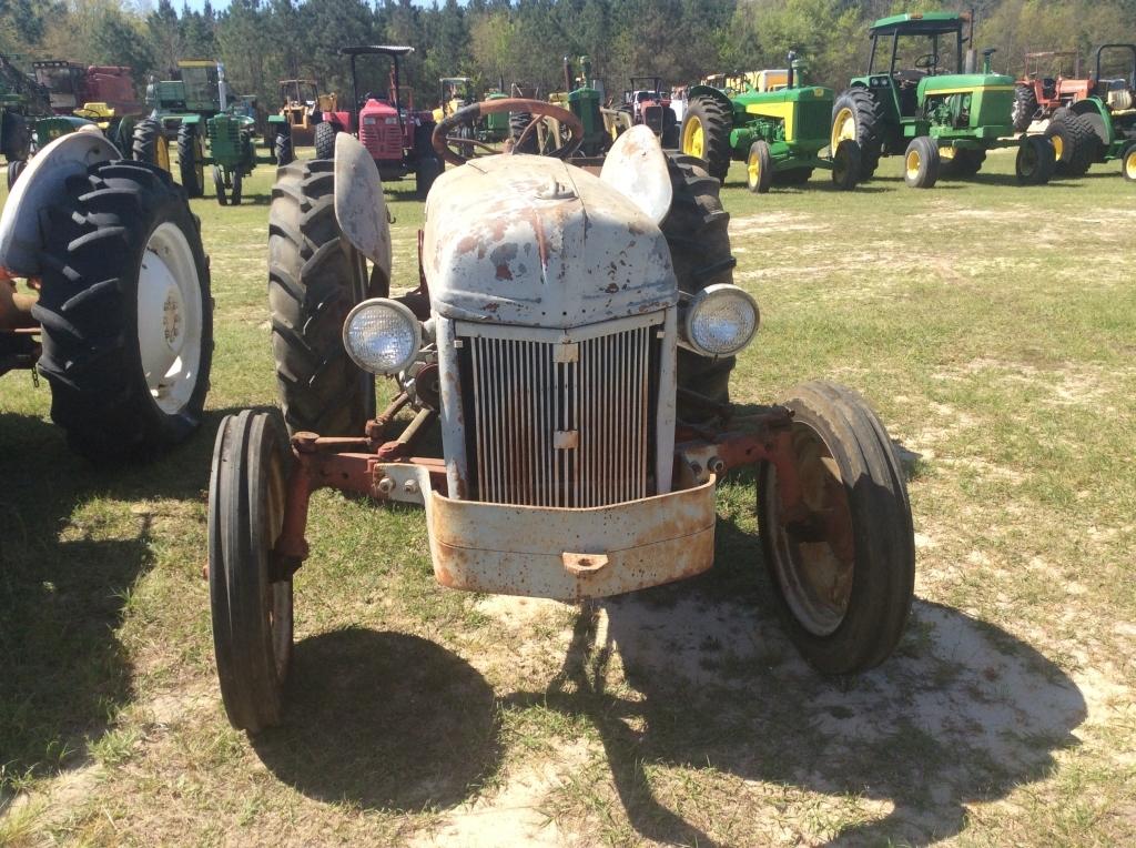 (12)FORD 8N TRACTOR