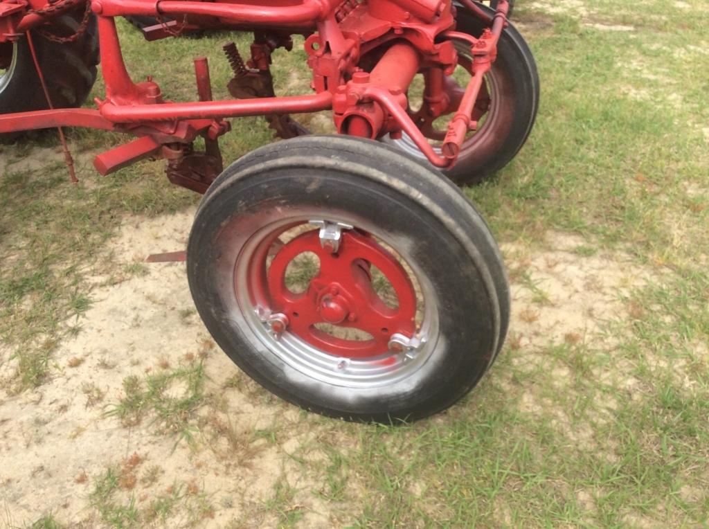 (8)FARMALL SUPER A W/ 2 ROW CULTIVATOR