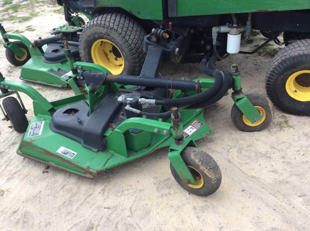 (26)JOHN DEERE 1600 TURBO MOWER