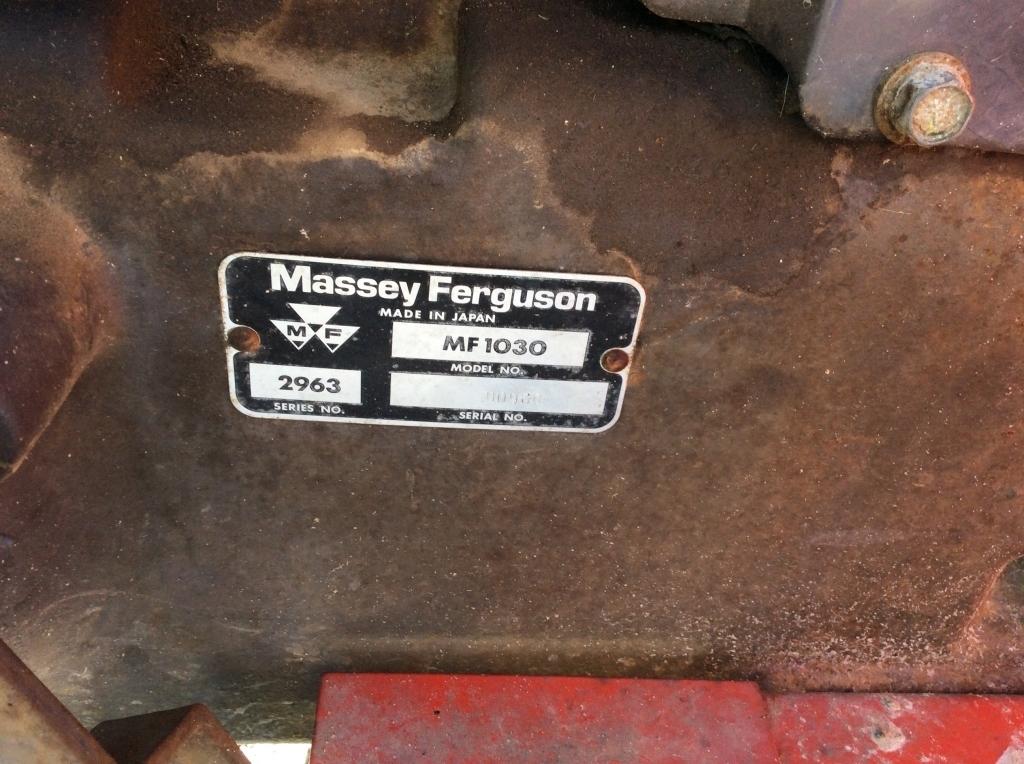 (15)MASSEY FERGUSON 1030