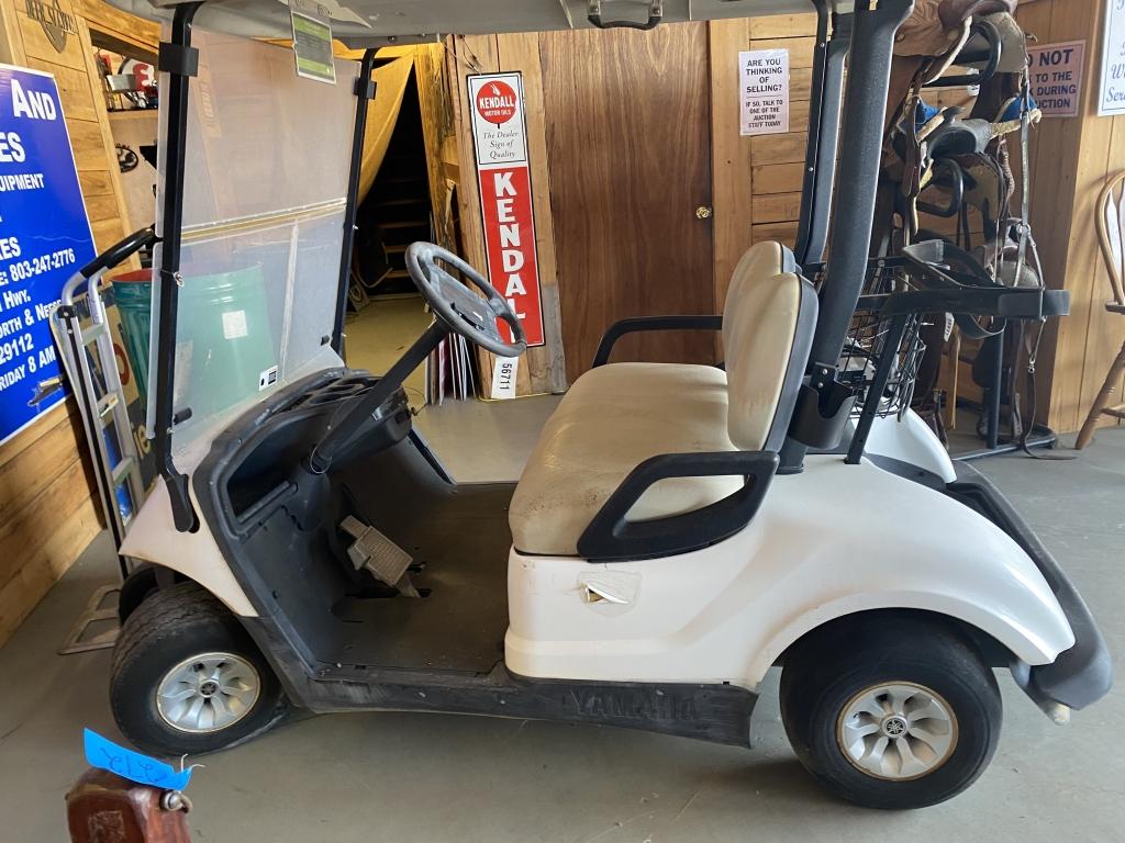 (7)2010 YAMAHA ELECTRIC GOLF CART W/ CHARGER