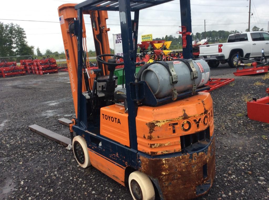 (24)TOYOTA 5FGC15 LP FORKLIFT