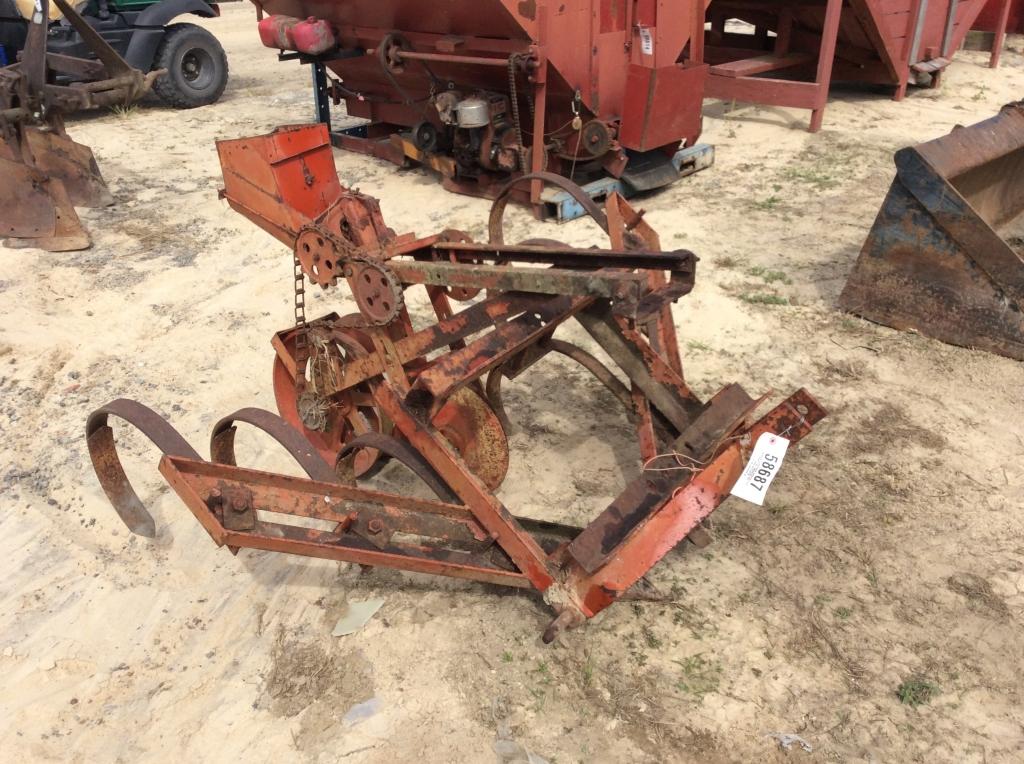 (48)1 ROW PLANTER W/ CULTIVATOR