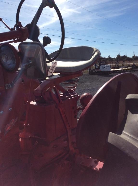 (17)1958 FARMALL 350