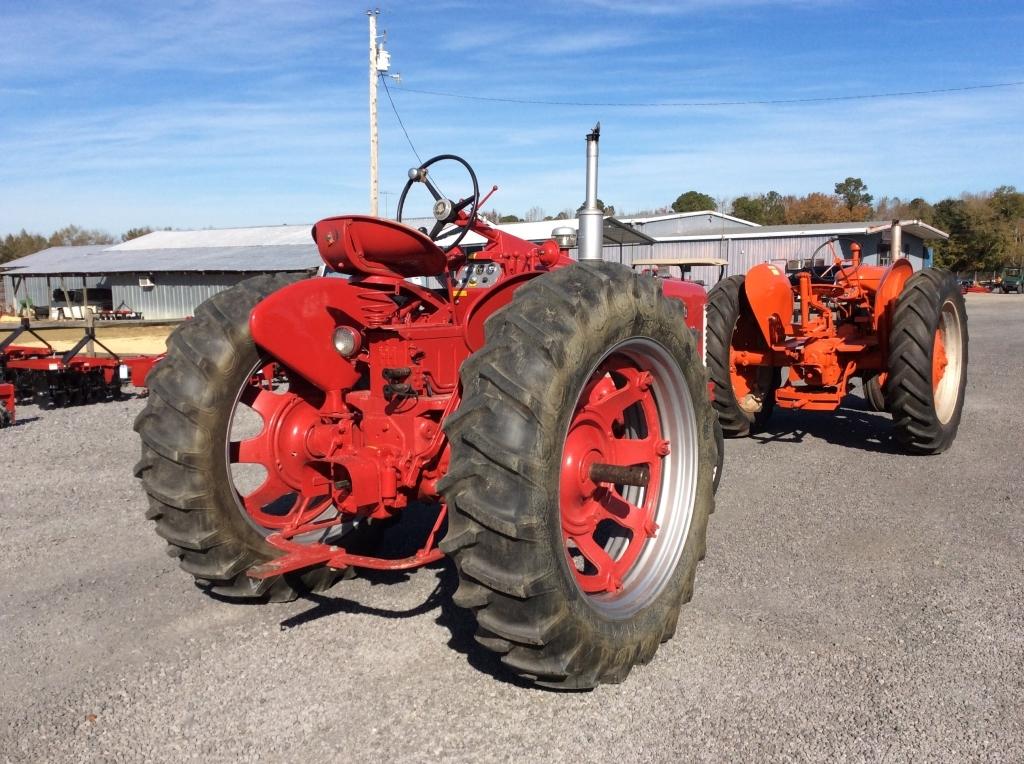 (17)1958 FARMALL 350