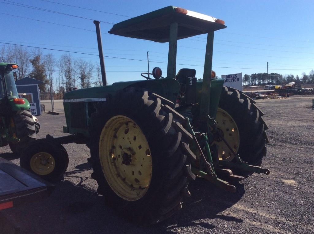 (26)JOHN DEERE 2940