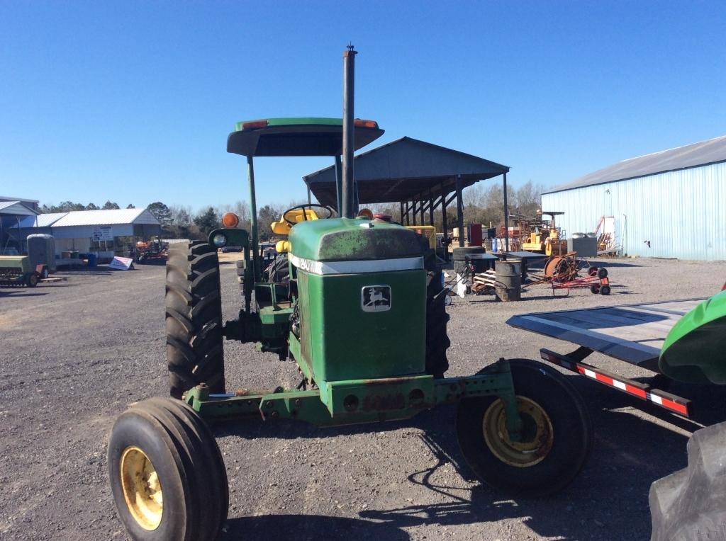 (26)JOHN DEERE 2940