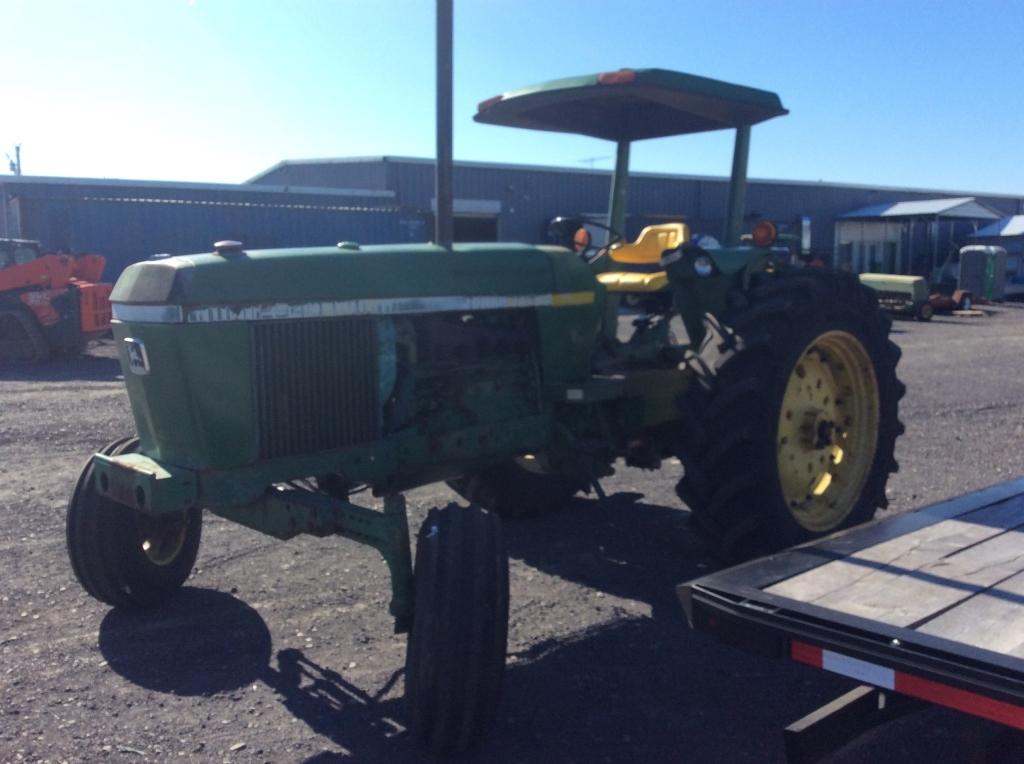 (26)JOHN DEERE 2940