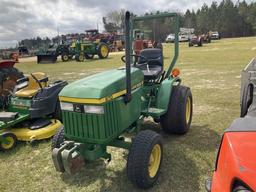 (11)JOHN DEERE 670