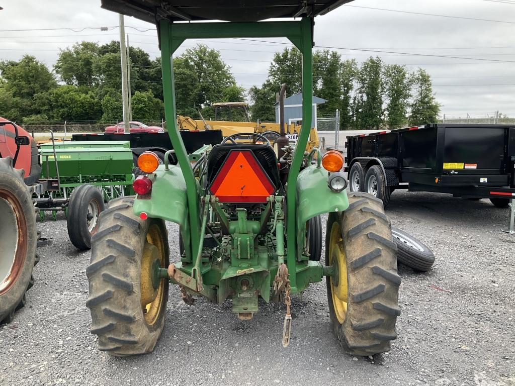 (24)JOHN DEERE 850 W/ JD 75 LOADER