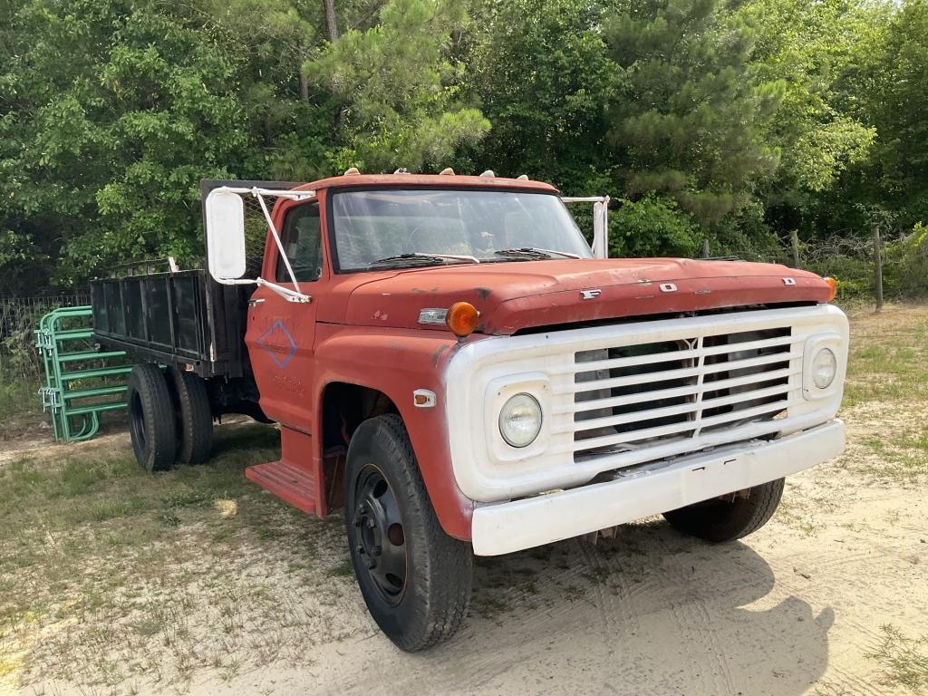 (96)1973 FORD F500 TRUCK