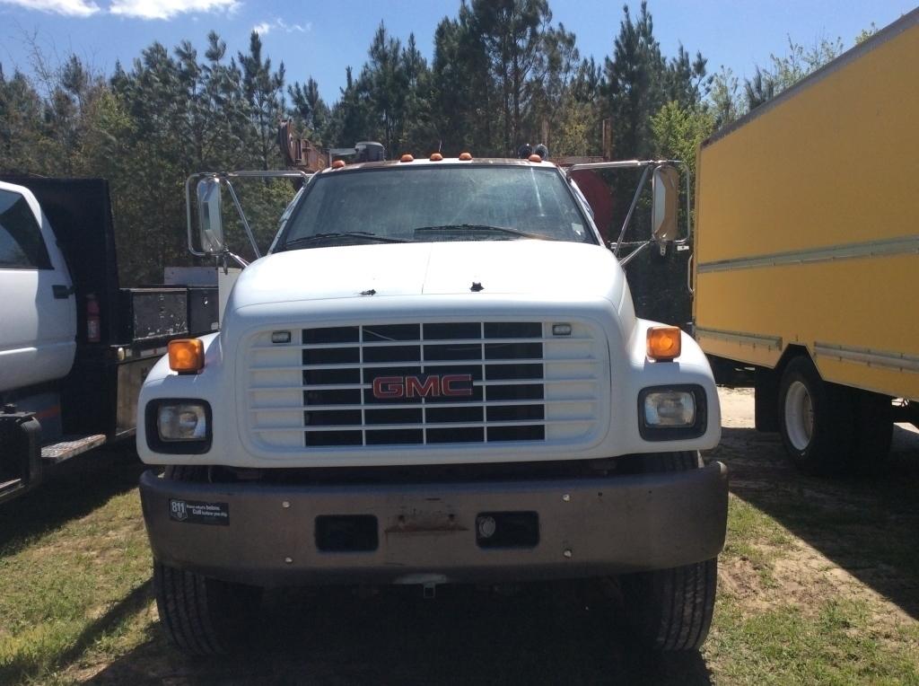 (89)2000 GMC C7500 SERVICE TRUCK