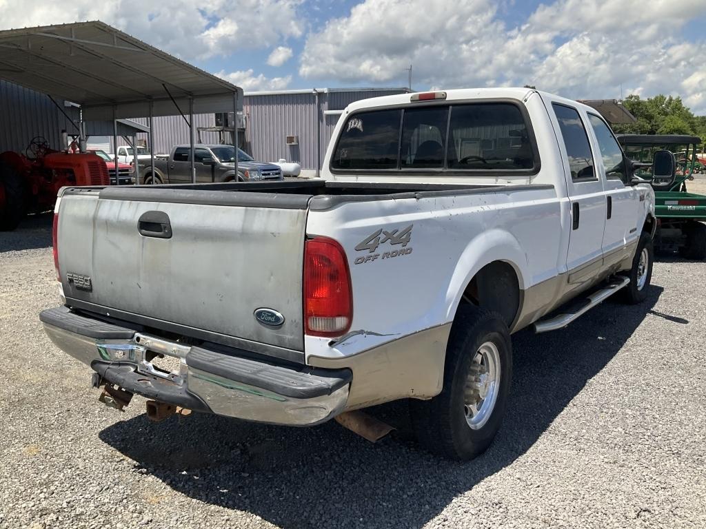 (65)2000 FORD F250 CREW CAB - 4 X 4