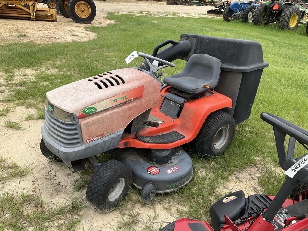 (13)SCOTTS 42" RIDING MOWER W/ BAGGER