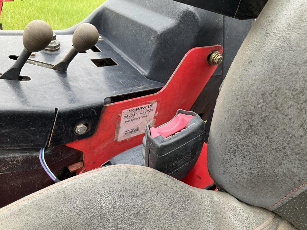 (5)GRAVELY ZT5400 ZERO TURN MOWER