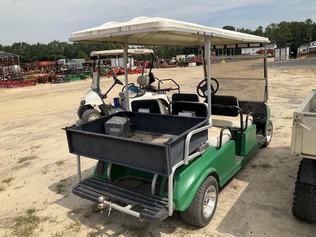 (2)CLUB CAR ELECTRIC GOLF CART