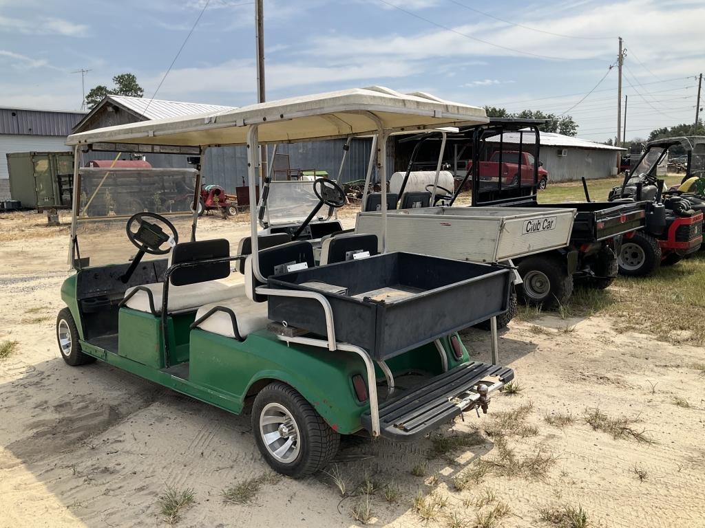 (2)CLUB CAR ELECTRIC GOLF CART