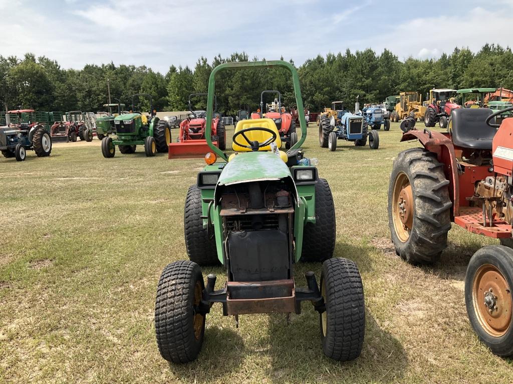 (17)JOHN DEERE 855