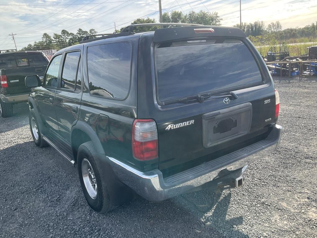 (102)1999 TOYOTA 4RUNNER SR5