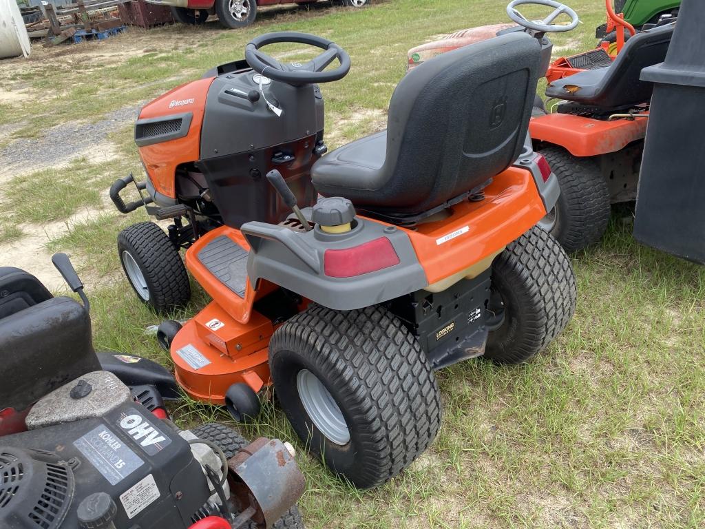 (12)HUSQVARNA YT48XLS MOWER