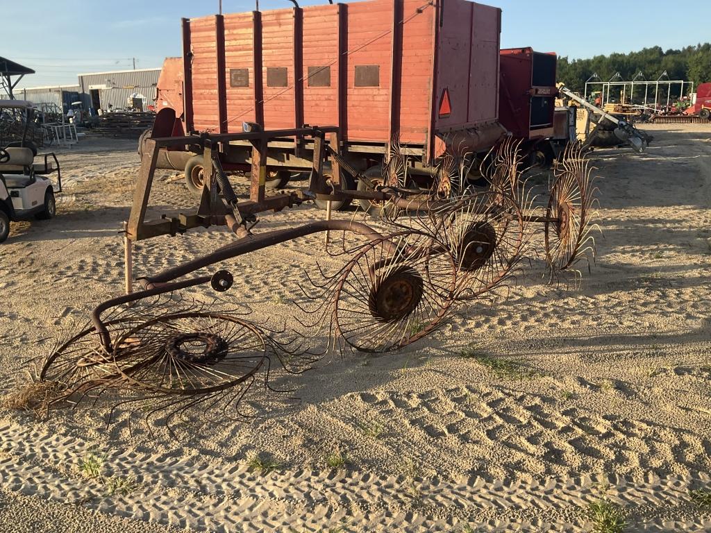 (18)3PT 8 WHEEL HAY RAKE