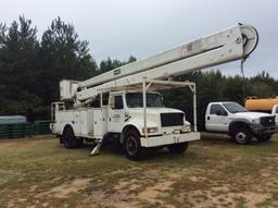 (104)1991 INTERNATIONAL 4000 BUCKET TRUCK