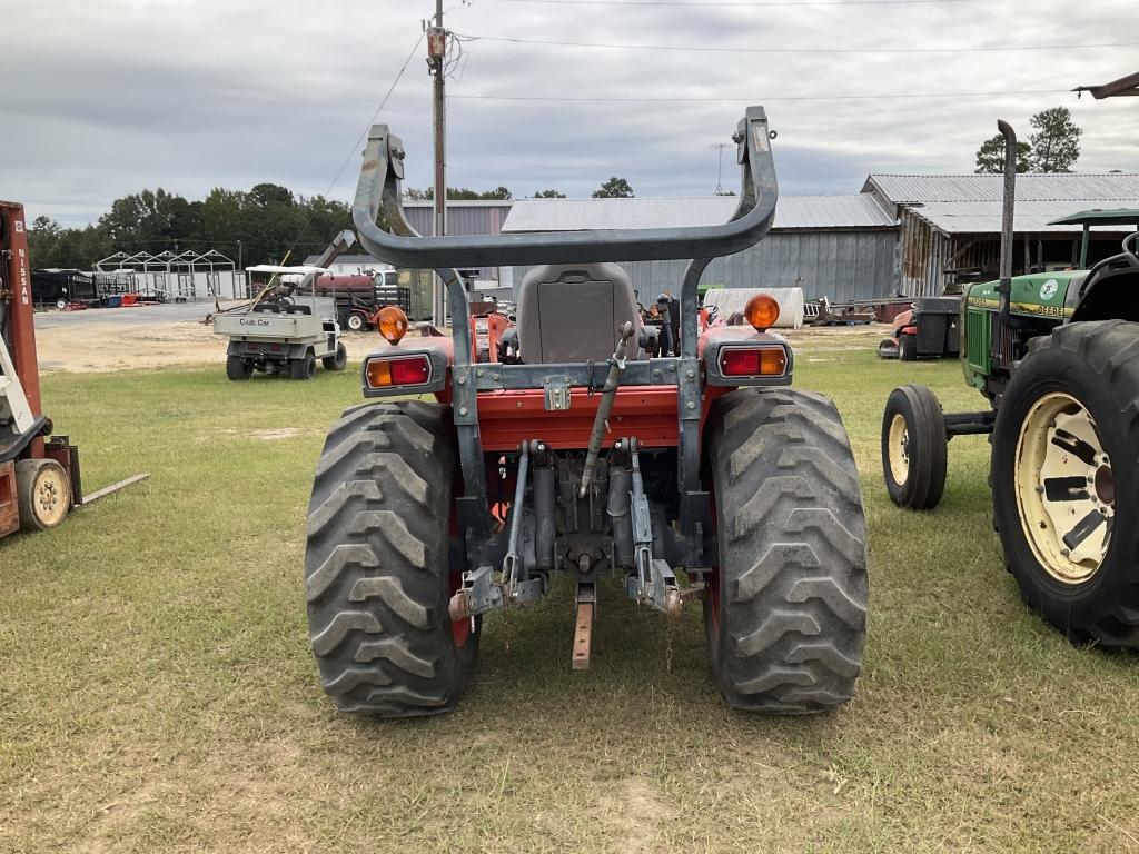 (38)KUBOTA L3240 W/ LOADER