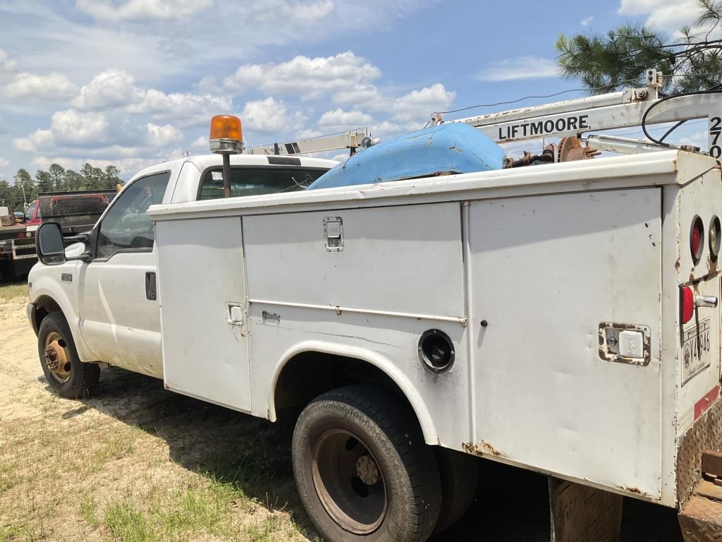 (101)2000 FORD F350 SERVICE TRUCK