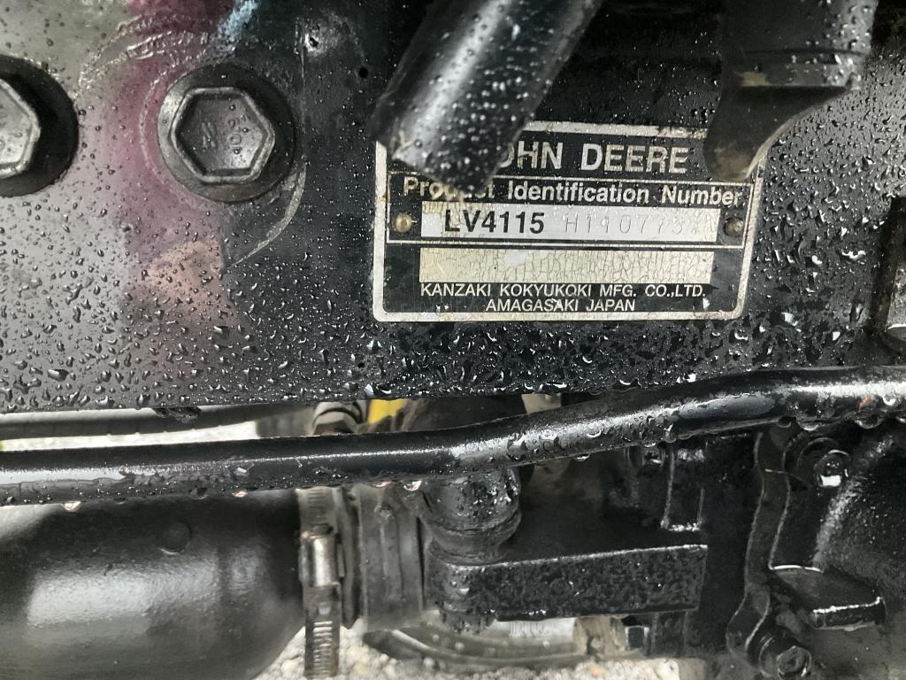 (36)JOHN DEERE LV4115