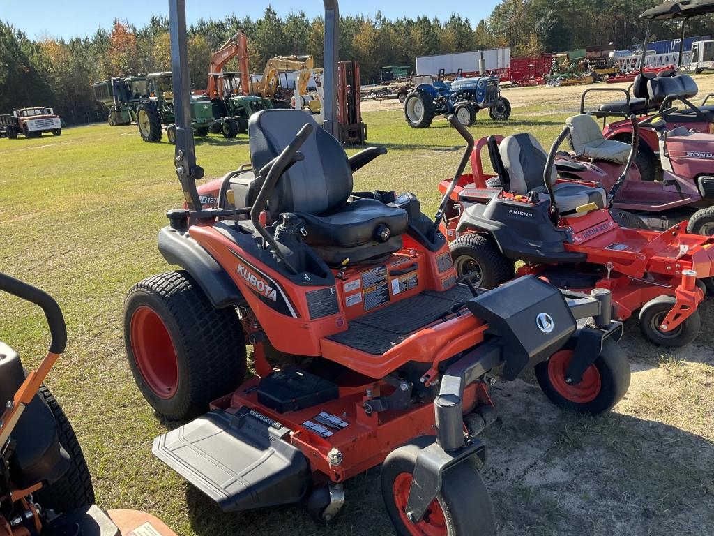 (13)KUBOTA ZD1211 60" ZERO TURN MOWER