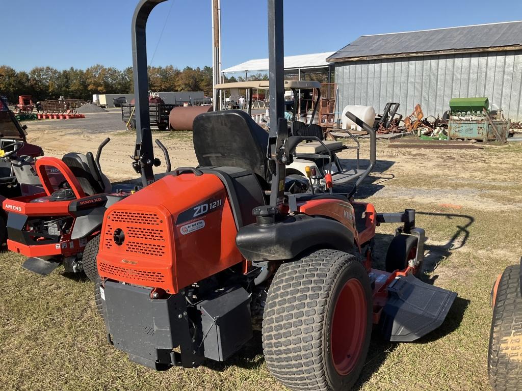 (13)KUBOTA ZD1211 60" ZERO TURN MOWER