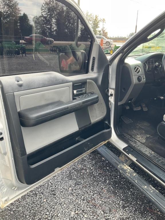 (98)2004 FORD F150