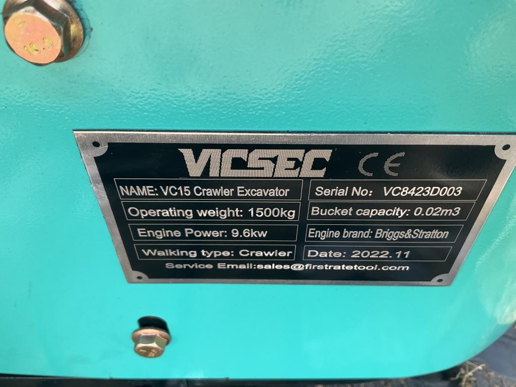 (62)VICSEC VC15 MINI EXCAVATOR